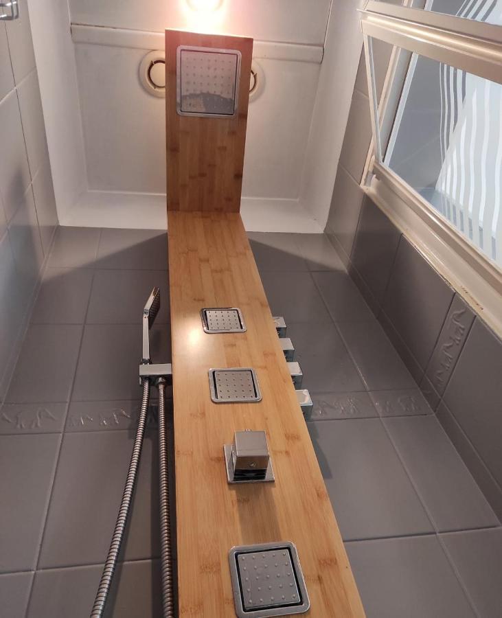 Les Appartements D'Au Coin Du Spa Boulogne-sur-Mer Bagian luar foto